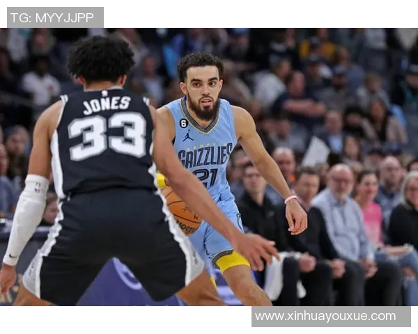 2014年NBA常规赛精彩对决马刺队与灰熊队的激烈碰撞与精彩瞬间回顾